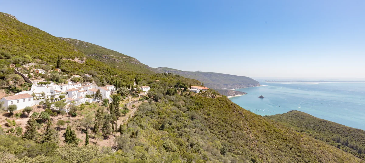 Convento de Nossa Senhora da Arrábida e costa